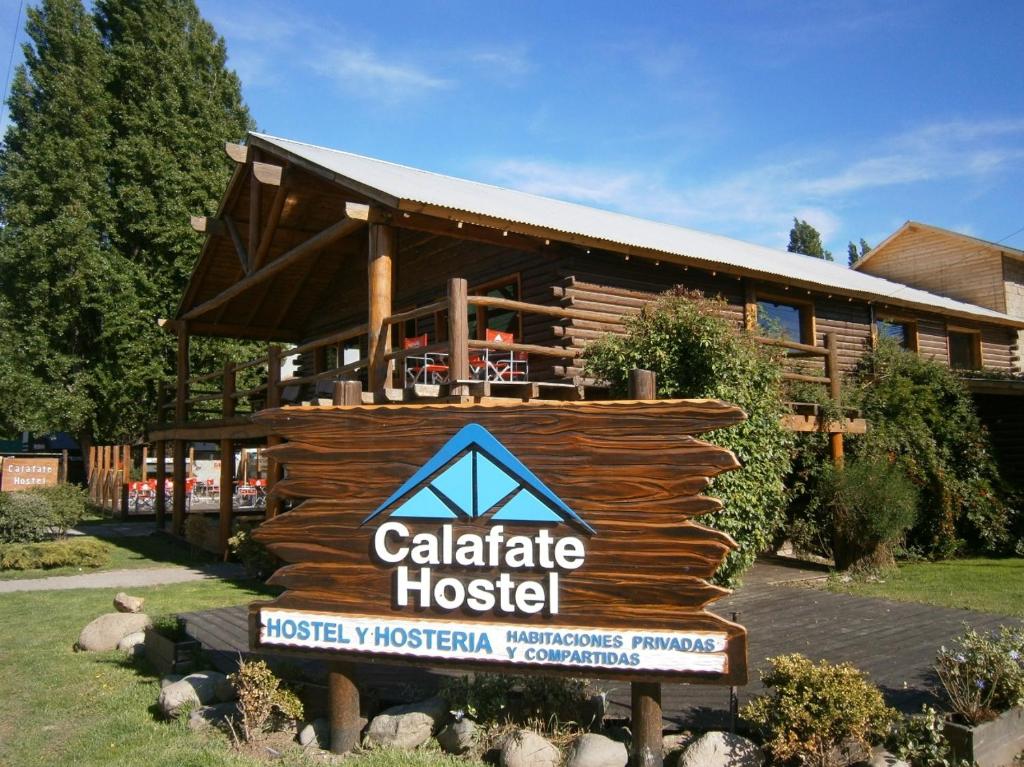 Calafate Hostel is a spacious welcoming budget hostel  centrally located in El Calafate with lots of amenities