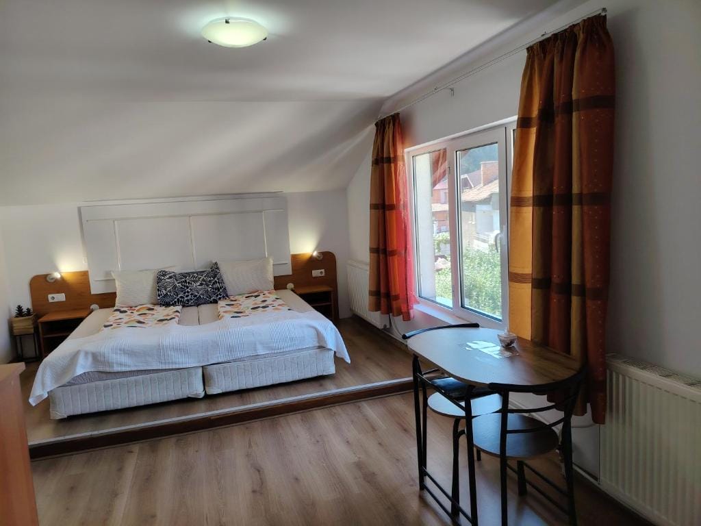Guest House Lila in Bansko Bulgaria is a great workation hotel during summer