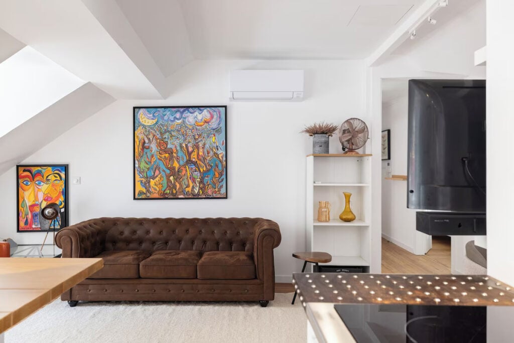 Panoramic Terrace Apartment HIstorical Gem is one of the best VRBO apartments in Lisbon , located in Bairro Alto