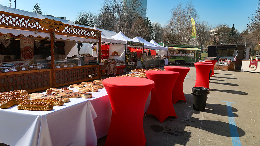 Neighbourhoods in Bucharest: Piața Romană street food markets