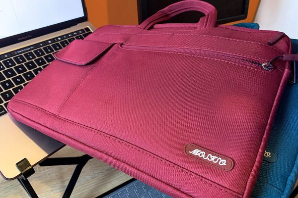 35 remote working essentials you need in 2025 (updated!)