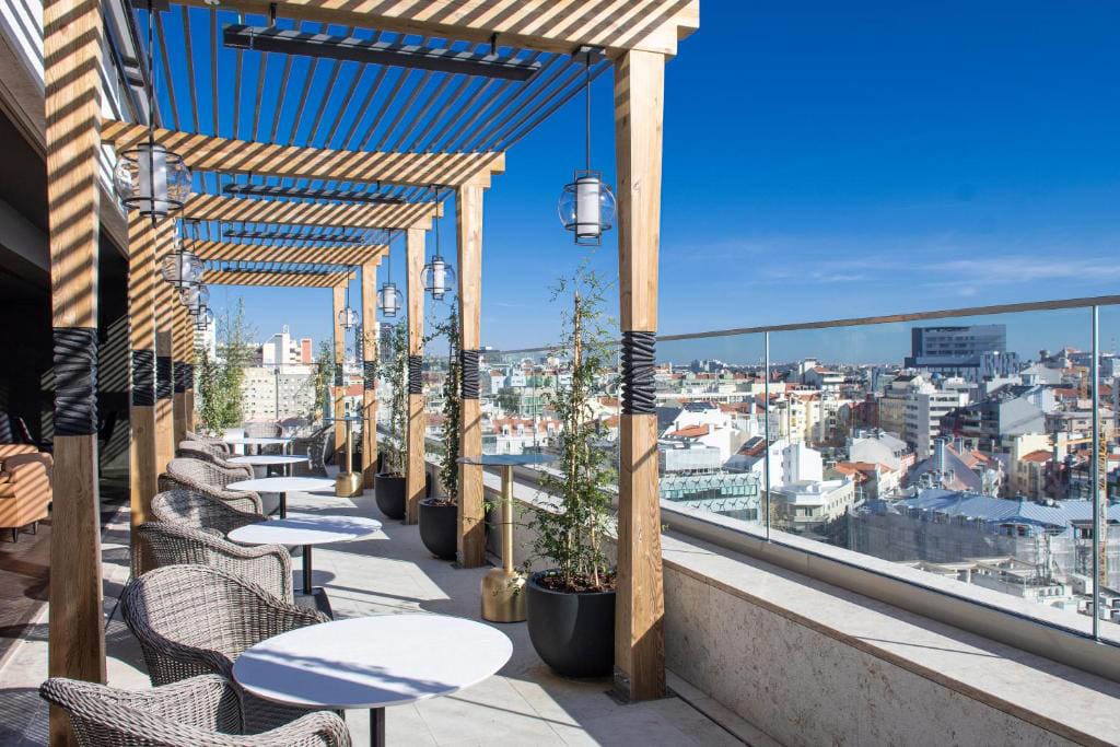 EPIC SANA Marquês Hotel city views