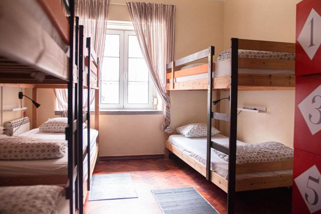 Lisbon Top Hostel dormitories