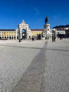 Rua Augusta Arch and the statue of King José I
