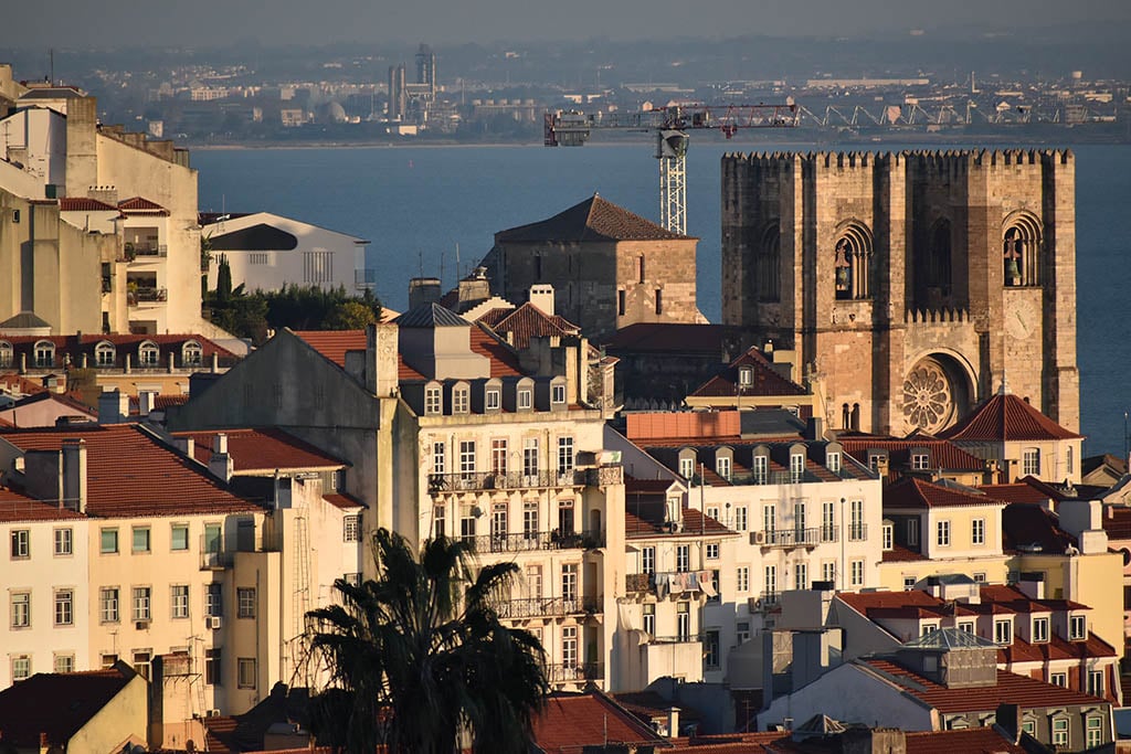 Sé Cathedral Alfama Lisbon itinerary 3 days: Sé Cathedral and the Alfama