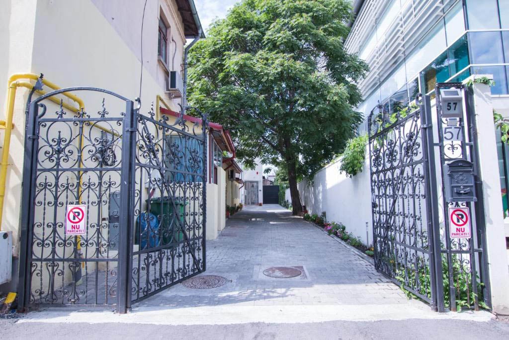 Victoriei City Studios Bucharest