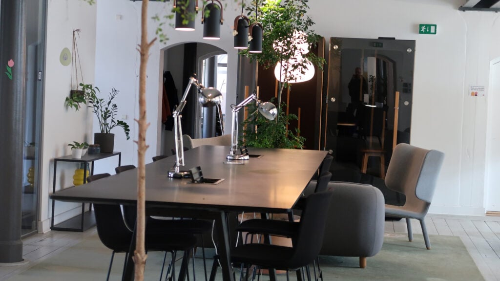 Desk lamps in Talent Garden