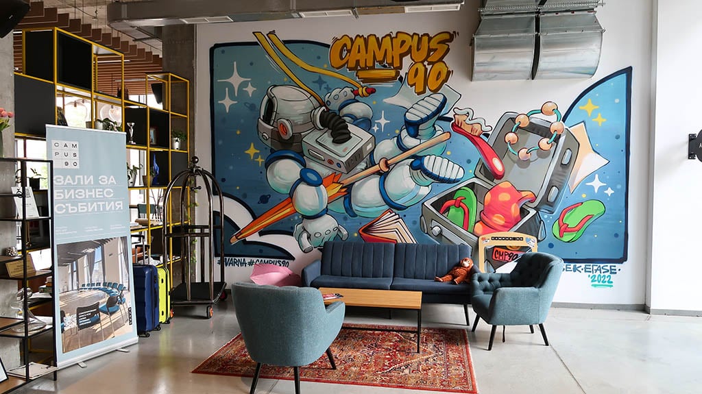 Campus 90 Hotel reception graffiti Arsek & Erase