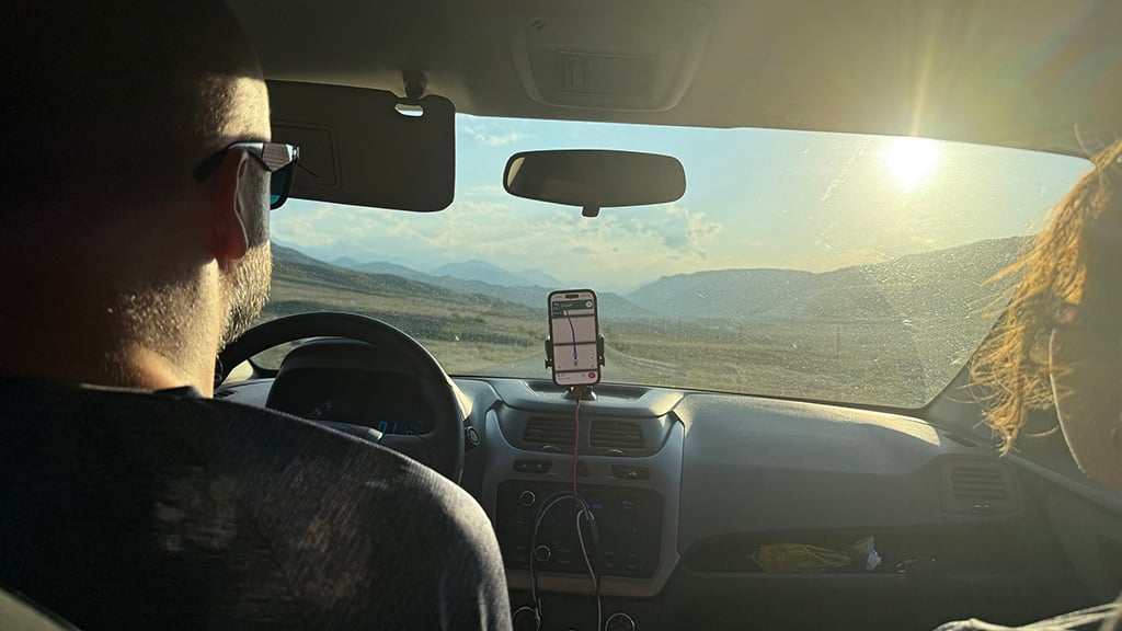 Road trip from Almaty to Charyn Canyon, Kaindy and Kolsai Lakes: pack for sunshine!
